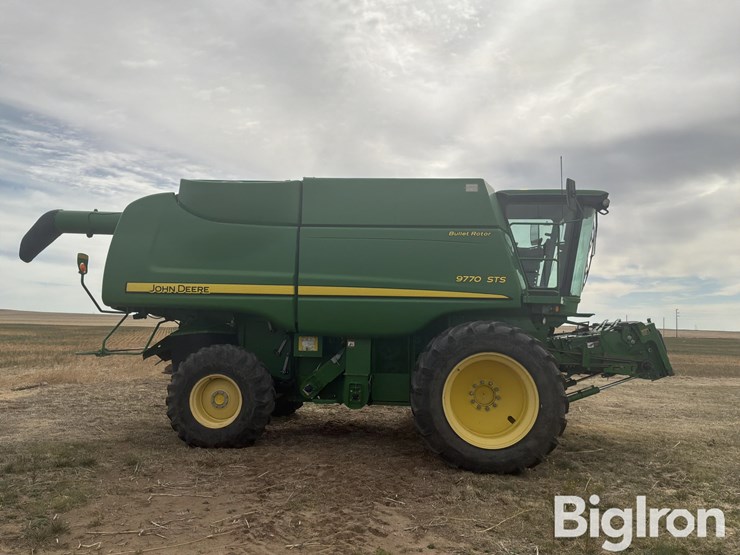 2009-john-deere-9770-sts-image-4