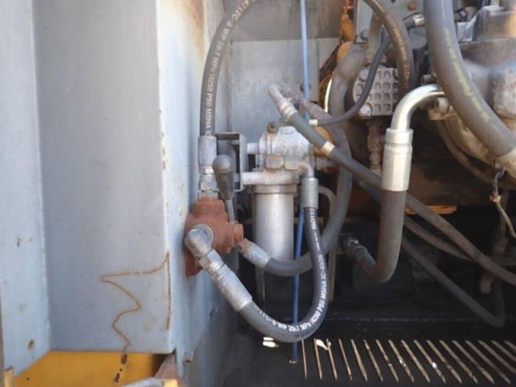 2004-deere-270c-lc-image-64