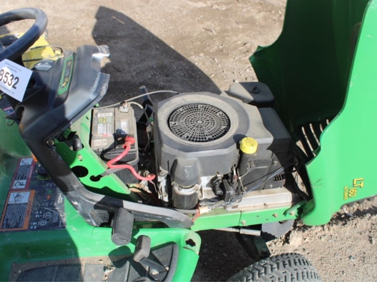 john-deere-lt160-image-8