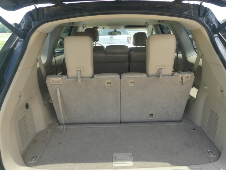 2013-nissan-pathfinder-image-8