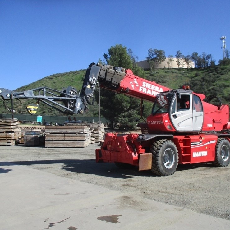 2019 Manitou MRT3255+ Telescopic Reach Lift,