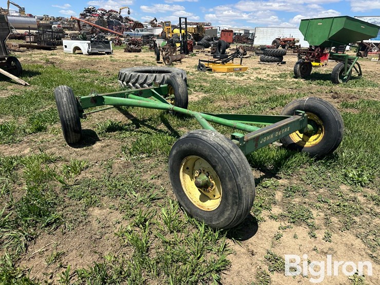john-deere-1065-image-8