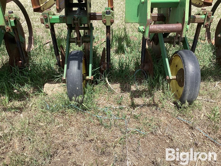 john-deere-885-image-13