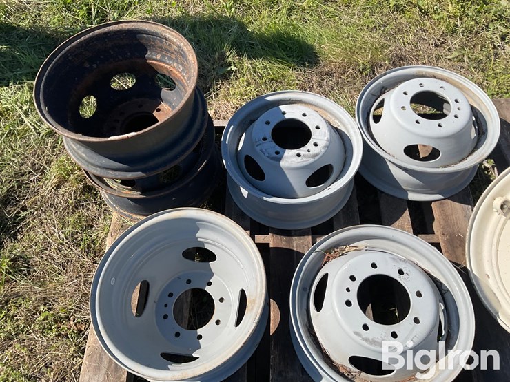 pallet-of-steel-wheels-image-10
