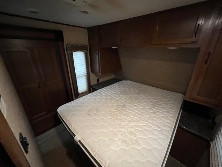 2016-jayco-jay-flight-camper-image-10
