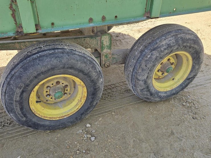 john-deere-714a-image-5