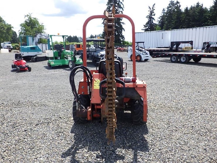 2011-ditch-witch-rt45-image-6
