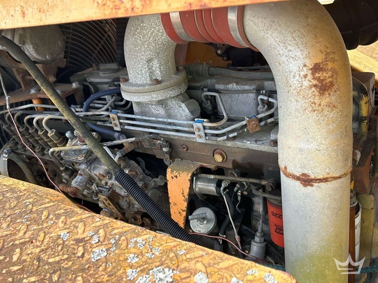vanguard-v215-ph-4wd-articulating-heavy-haul-agricultural-tractor-image-10