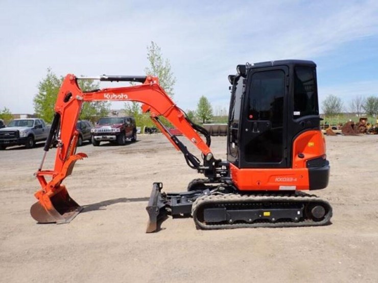 2022-kubota-kx033-4-image-8