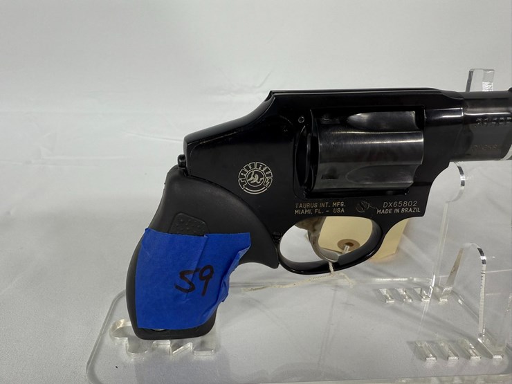 #59-•-taurus-ultralite-38-special-revolver-dx65802-image-10