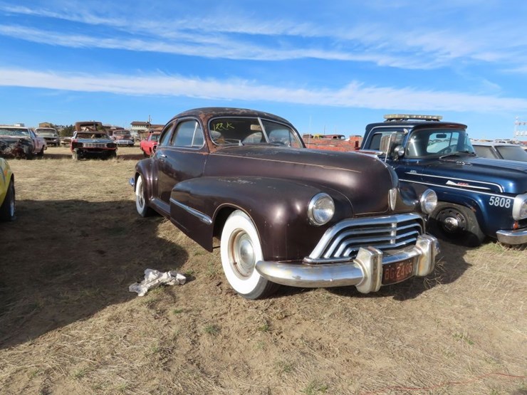 1946-oldsmobile-coupe-image-18
