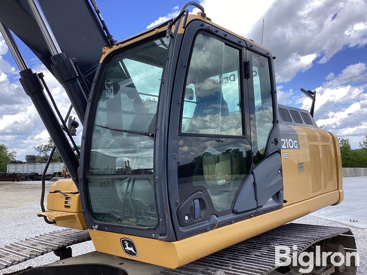 2012-deere-210g-lc-image-9