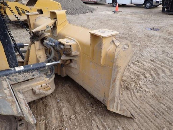 2018-caterpillar-d5k2-xl-image-29