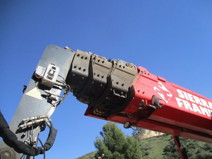 2019-manitou-mrt3255+-telescopic-reach-lift,-image-21
