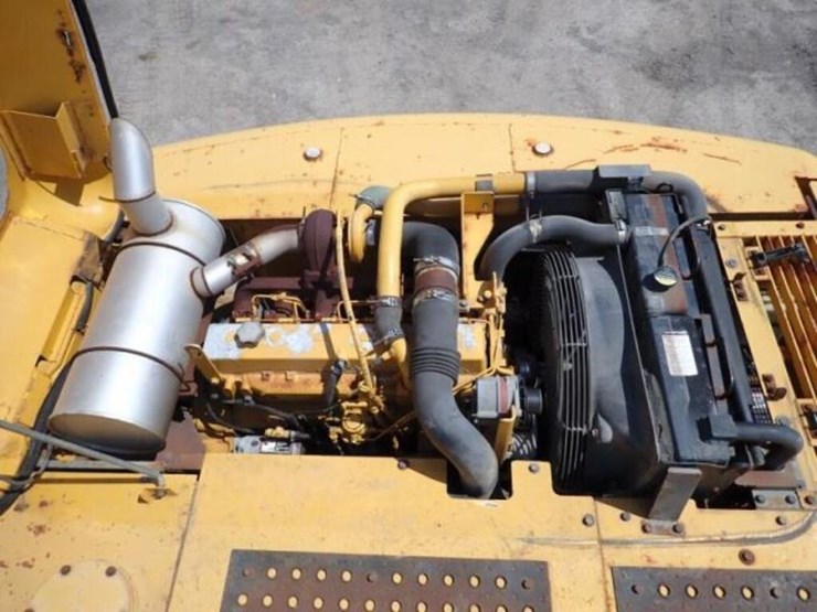 2004-deere-270c-lc-image-47