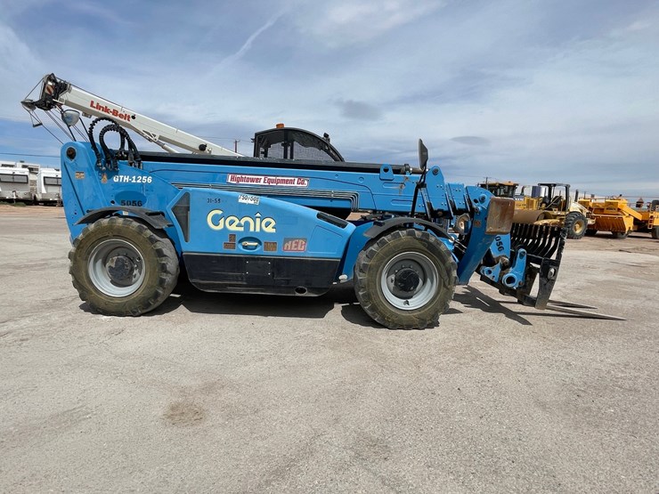 2019-genie-gth1256-image-5