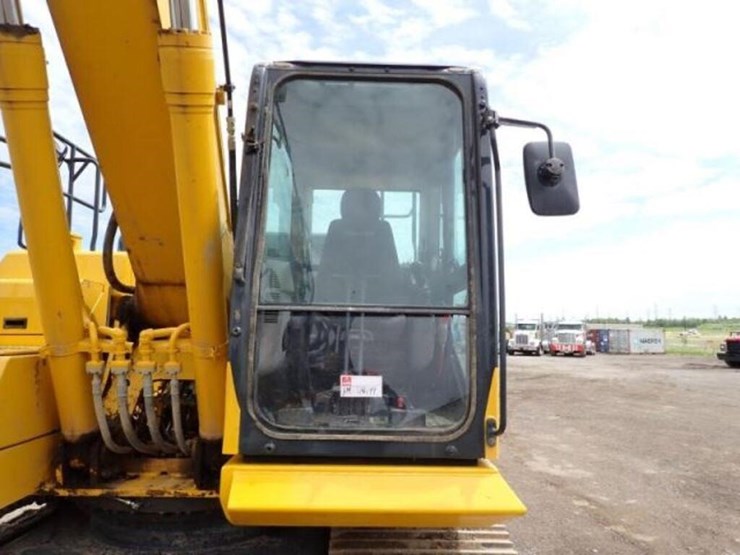 2022-komatsu-pc210-lc-11-image-20