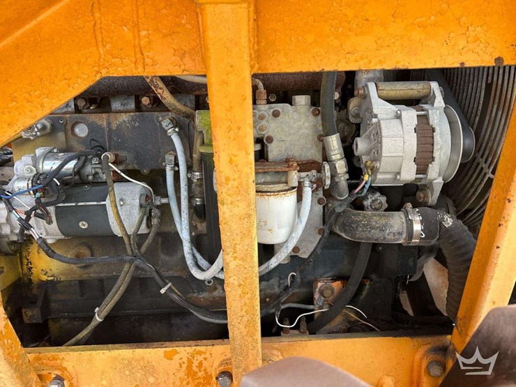 vanguard-v215-ph-4wd-articulating-heavy-haul-agricultural-tractor-image-11