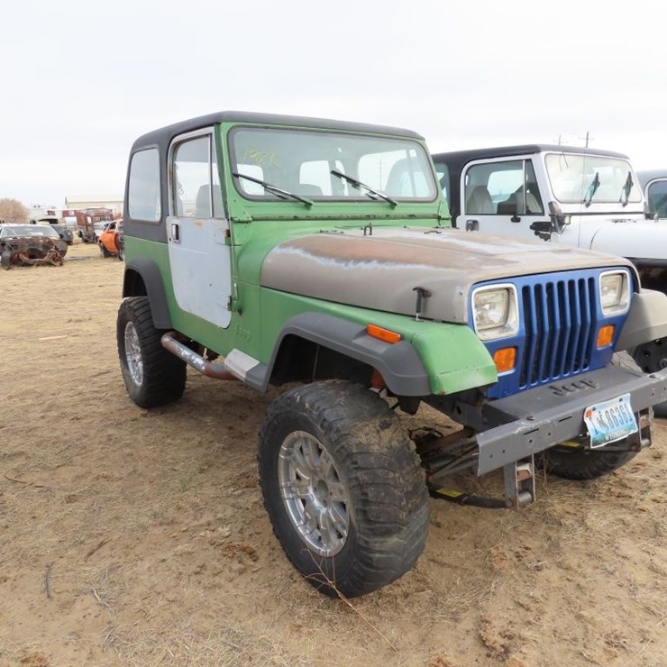 1993 JEEP WRANGLER