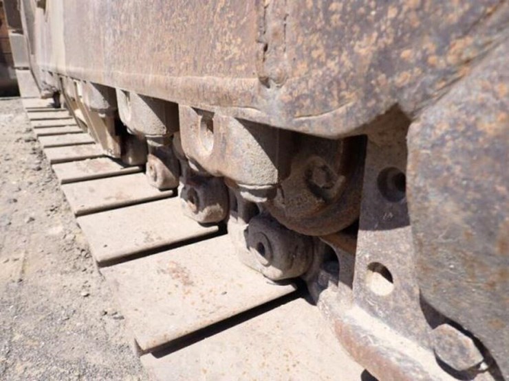 1990-caterpillar-d4h-image-42