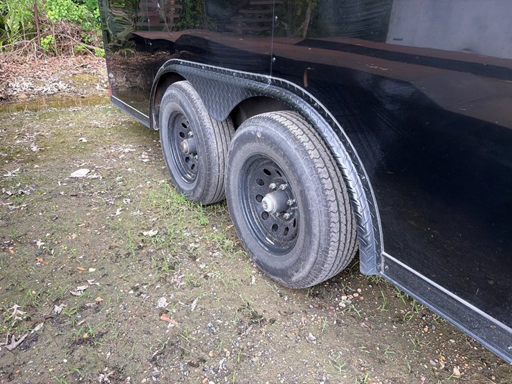 #951-•-2025-anvil-at85-enclosed-trailer-image-6