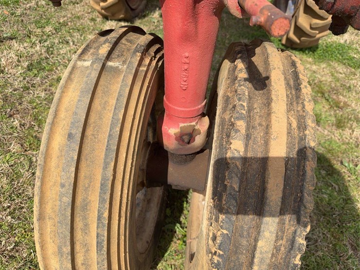 farmall-f-20-image-17