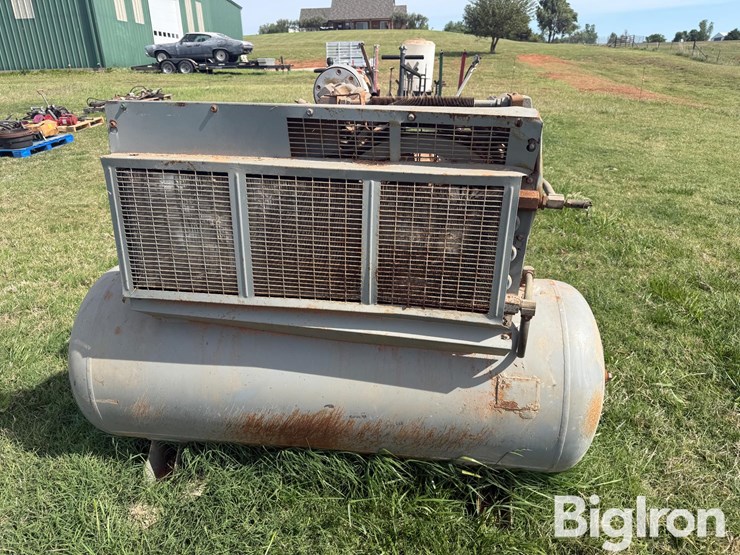 ingersoll-rand-2540e10-air-compressor-image-6
