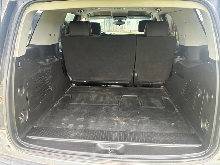 2019-chevrolet-tahoe-image-11