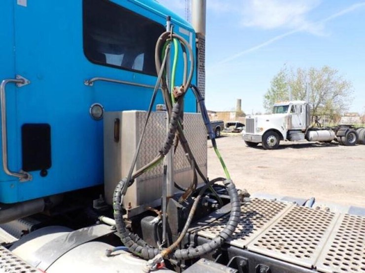 2019-kenworth-t880-image-43