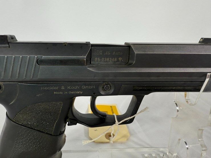 #32-•-hecklert-koch-usp-45-auto-pistol-25-036348-image-18