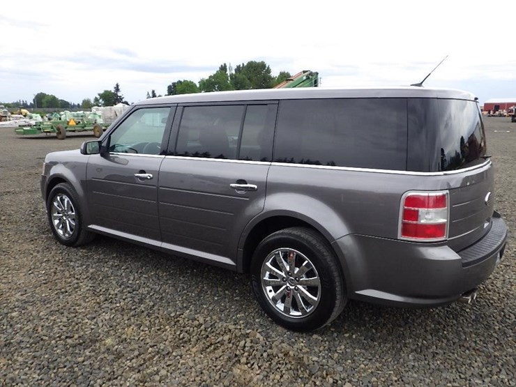 2009-ford-flex-image-7