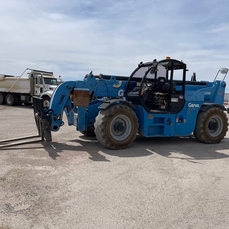 2019 GENIE GTH1256