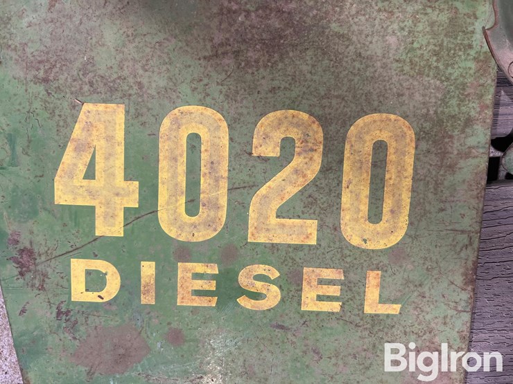 john-deere-4020-image-10