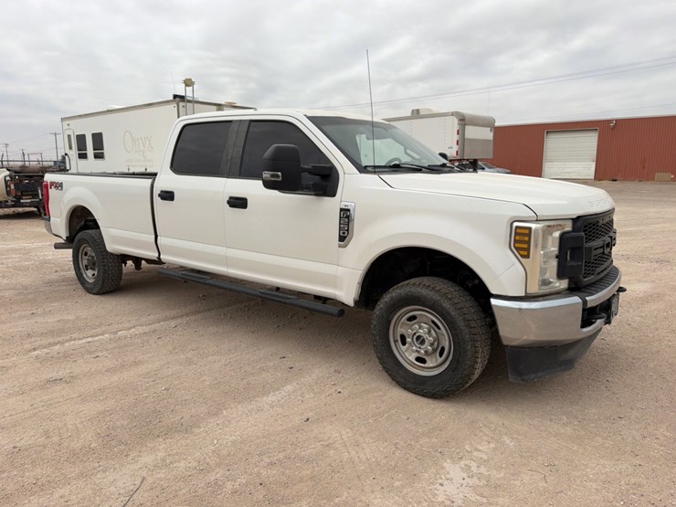 2019-ford-f250-image-3