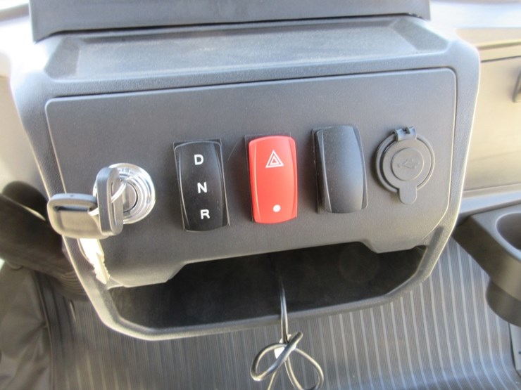 2026-sdlanch-sdlc80-shuttle-golf-cart,-image-9