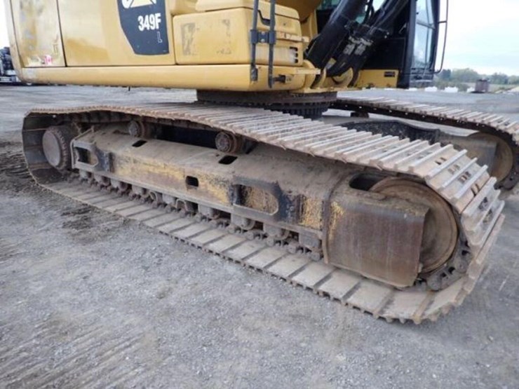 2015-caterpillar-349fl-image-53
