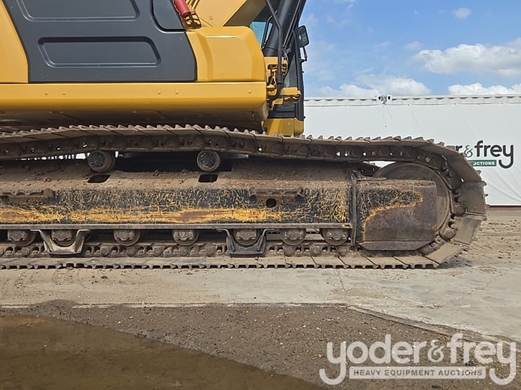 2019-caterpillar-336-image-15