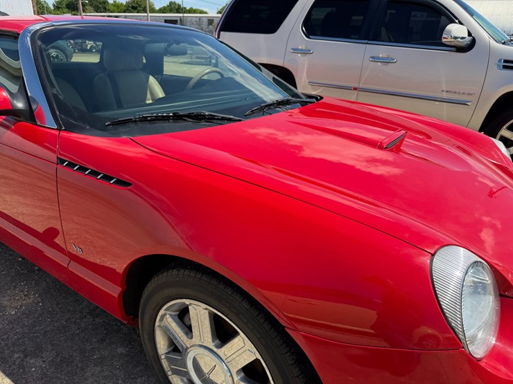#47813-•-2004-ford-thunderbird-coupe-vin:-1fahp60a24y101242-image-37