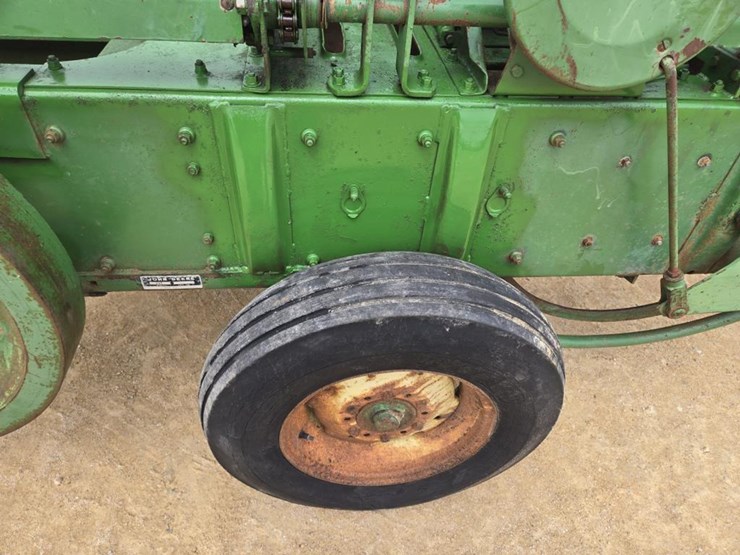 john-deere-24t-image-6