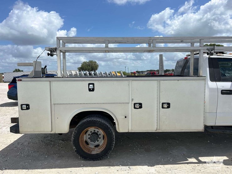 2019-ford-f450-image-19