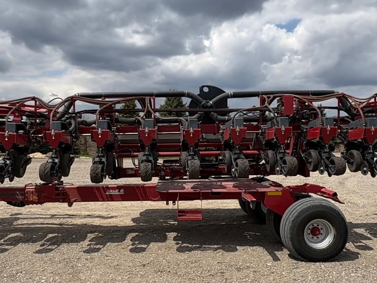 case-ih-1200-image-8