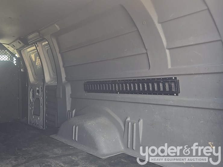 2007-ford-e250-image-19