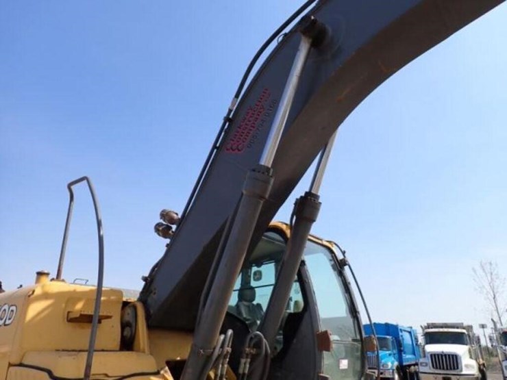2009-deere-350d-lc-image-37