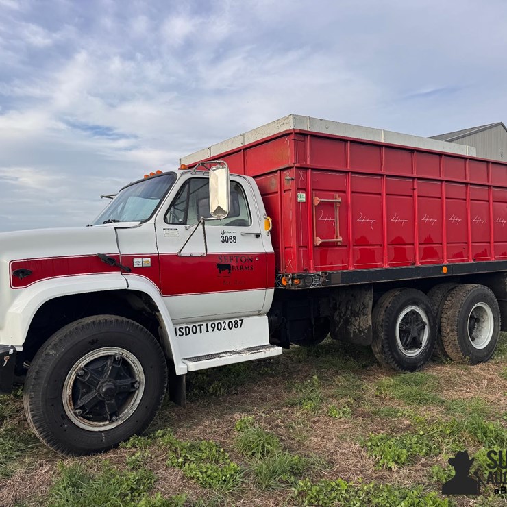 1980 Chevrolet C70 T/A Grain Truck