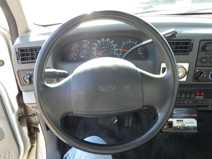 1999-ford-f450-image-38