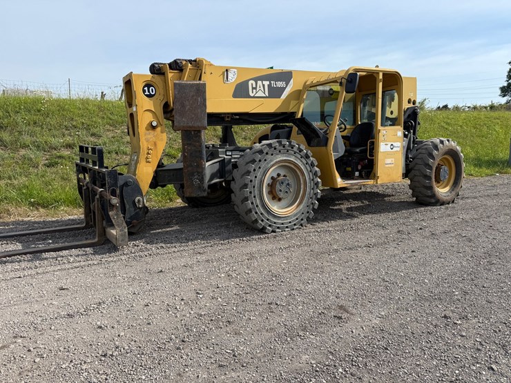 2008-caterpillar-tl1055-image-1