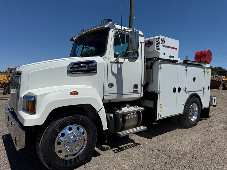 2019-imt-10000-image-1