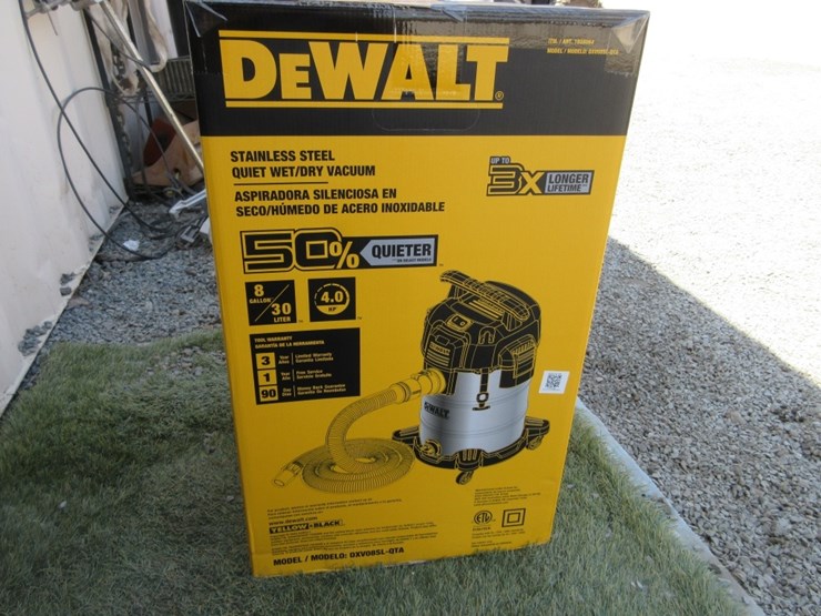 new-unused-dewalt-stainless-steel-wet/dry-vacuum,-image-2