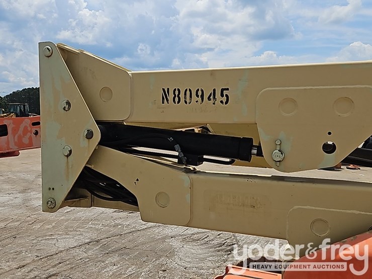 2011-jlg-e400ajpn-image-15