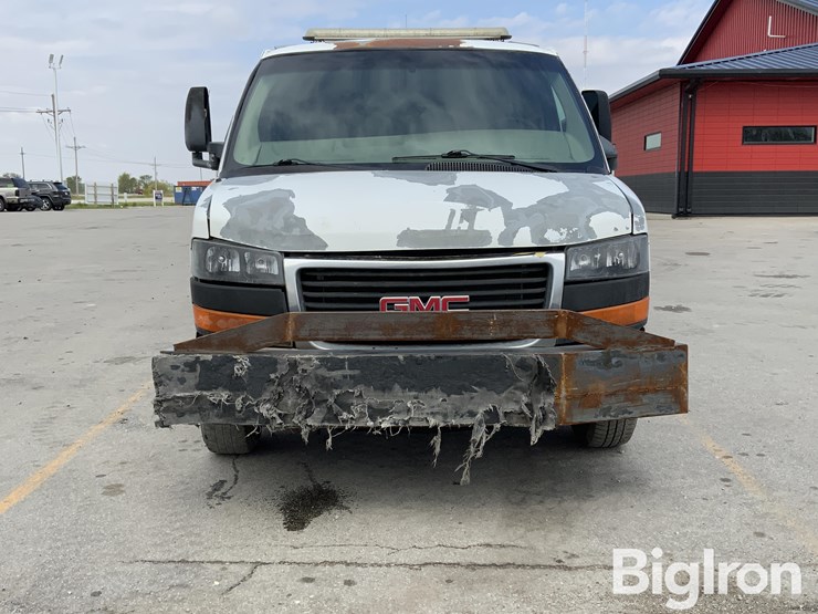 2003-gmc-3500-image-2